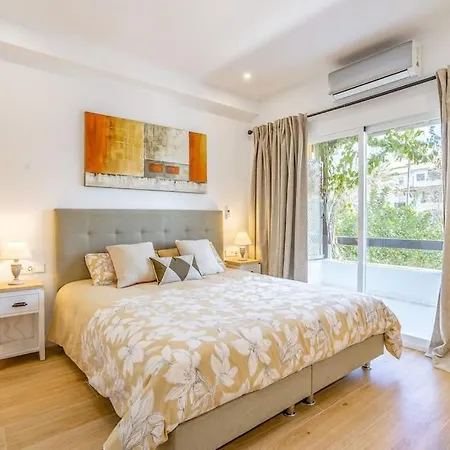 Oleholidays Carolina Golden Mile 300 Metros Playa * Marbella