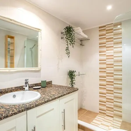 Apartment Oleholidays Carolina Golden Mile 300 Metros Playa